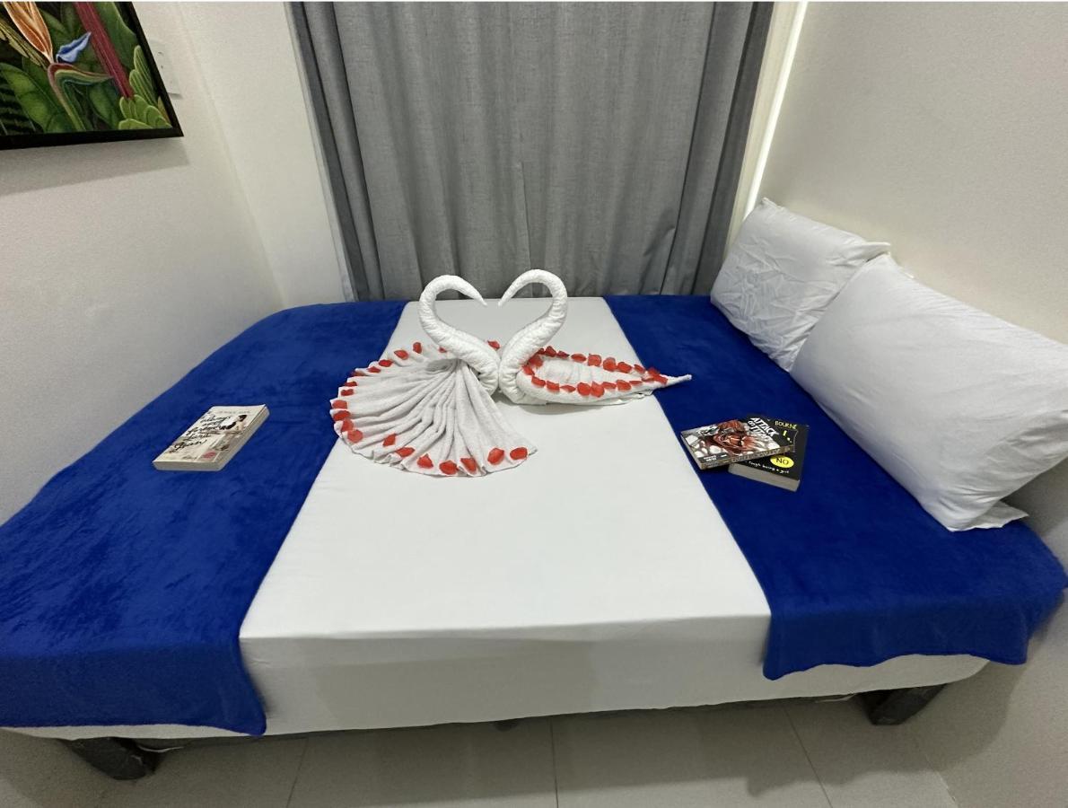 Stays At Green Residences 1 Studio Room Couples Bed With Complimentary Breakfast For 2 Manila Bagian luar foto